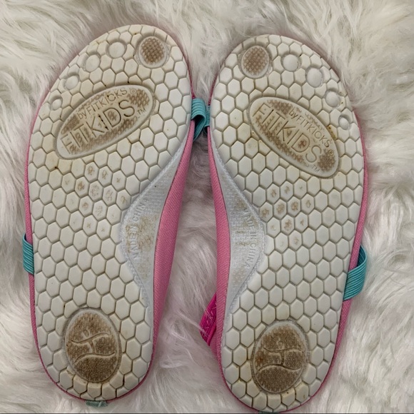 Fit Kids Pink Water Shoes - Picture 7 of 8